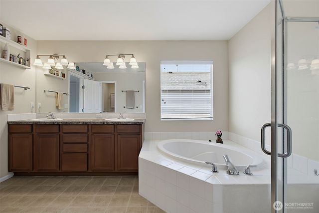 26249 241st Place SE, Maple Valley, WA 98038