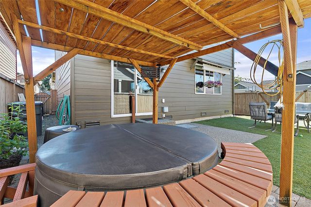 26249 241st Place SE, Maple Valley, WA 98038