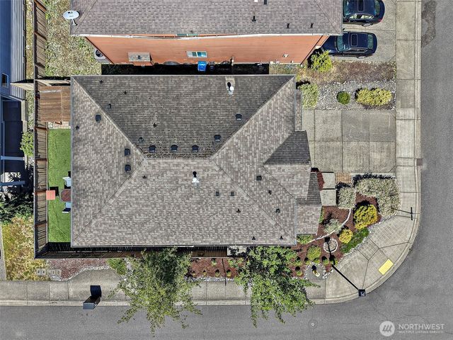 26249 241st Place SE, Maple Valley, WA 98038