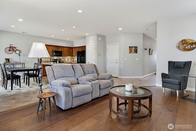 26249 241st Place SE, Maple Valley, WA 98038
