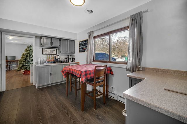 22115 Grenadier Drive, Marengo, IL 60152