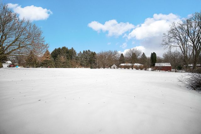 22115 Grenadier Drive, Marengo, IL 60152