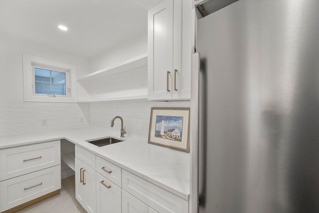 19 Pauline Road, Marshfield, MA 02050