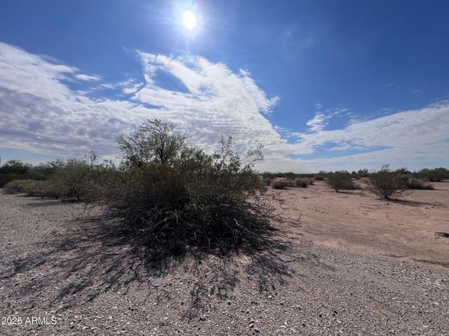 5085 W PORTOLA Drive 18, Eloy, AZ 85131