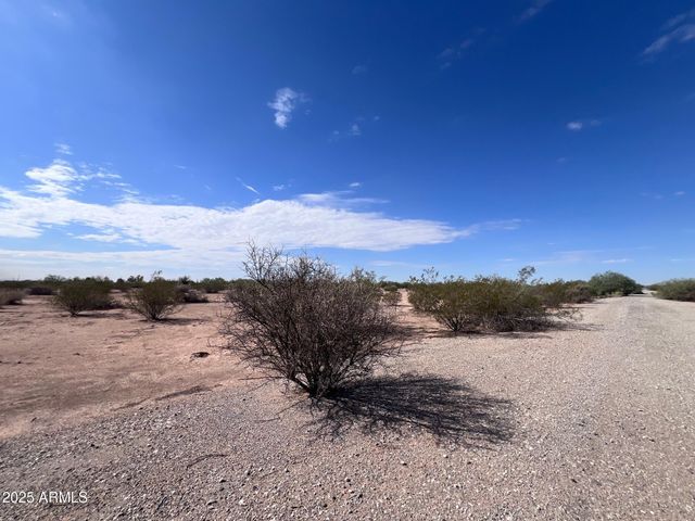 5085 W PORTOLA Drive 18, Eloy, AZ 85131