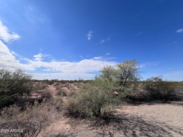 5085 W PORTOLA Drive 18, Eloy, AZ 85131