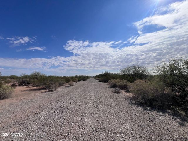 5085 W PORTOLA Drive 18, Eloy, AZ 85131