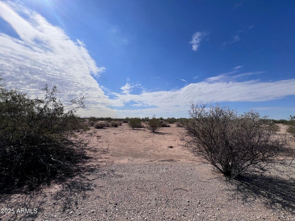 5085 W PORTOLA Drive 18, Eloy, AZ 85131