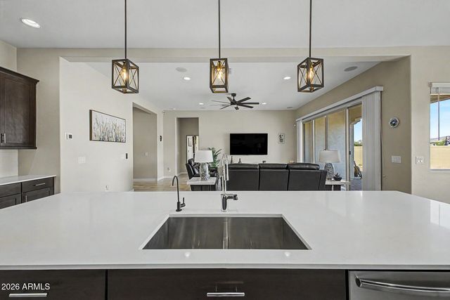 9721 S 38TH Lane, Laveen, AZ 85339