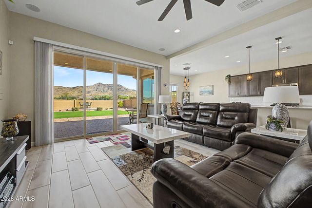 9721 S 38TH Lane, Laveen, AZ 85339