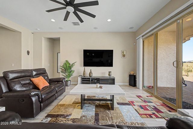 9721 S 38TH Lane, Laveen, AZ 85339