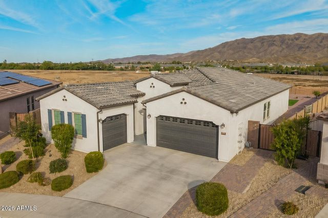 9721 S 38TH Lane, Laveen, AZ 85339