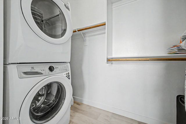 9721 S 38TH Lane, Laveen, AZ 85339