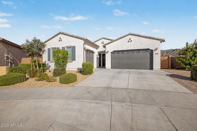 9721 S 38TH Lane, Laveen, AZ 85339