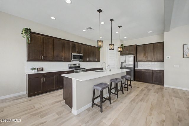 9721 S 38TH Lane, Laveen, AZ 85339