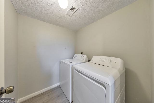 961 Redan Trace, Stone Mountain, GA 30088