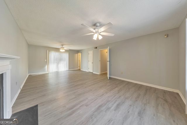 961 Redan Trace, Stone Mountain, GA 30088