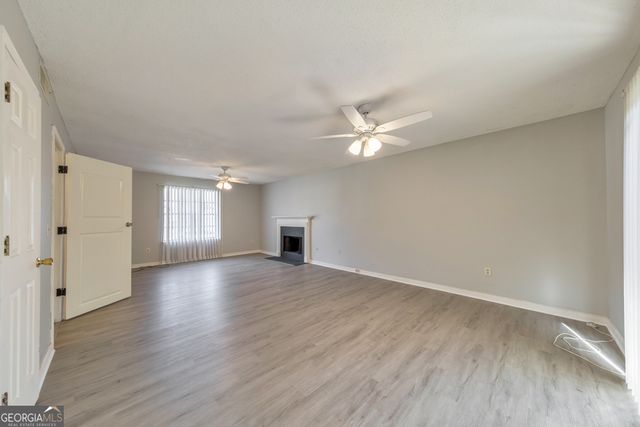 961 Redan Trace, Stone Mountain, GA 30088