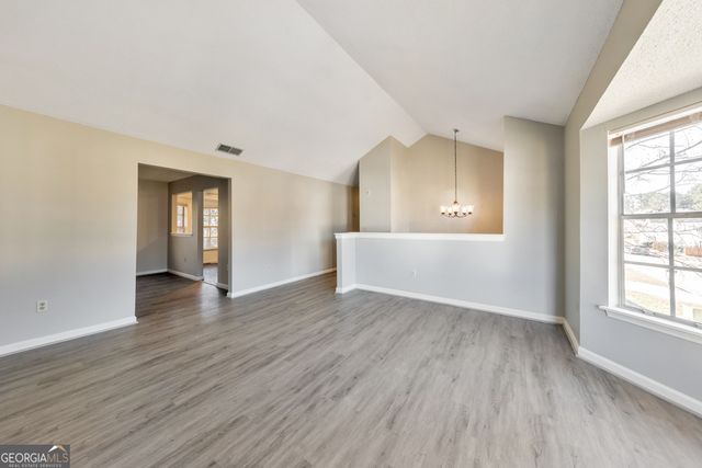 961 Redan Trace, Stone Mountain, GA 30088