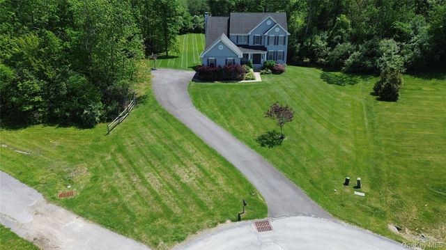 10 Doolin Court, Wappingers Falls, NY 12590