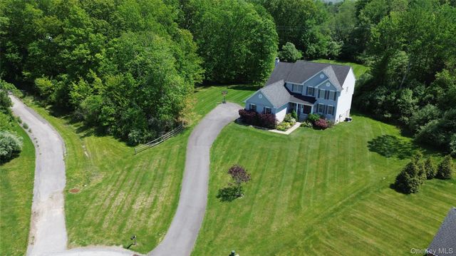 10 Doolin Court, Wappingers Falls, NY 12590