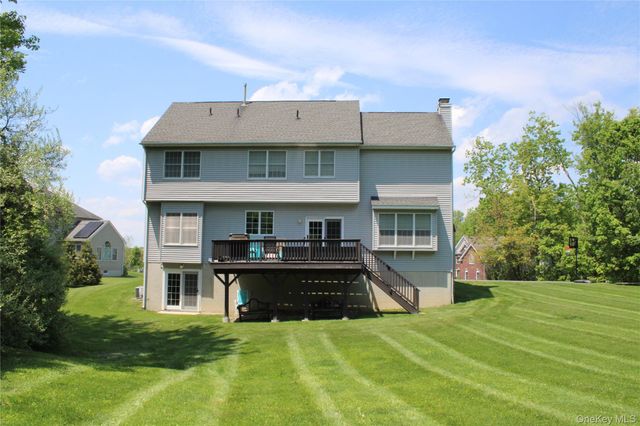 10 Doolin Court, Wappingers Falls, NY 12590