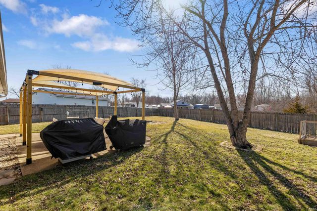 708 Oakdale Street, Garrett, IN 46738