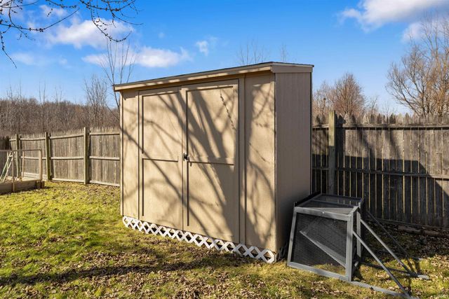 708 Oakdale Street, Garrett, IN 46738