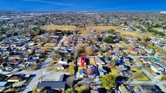 3703 Lila Street, Houston, TX 77026