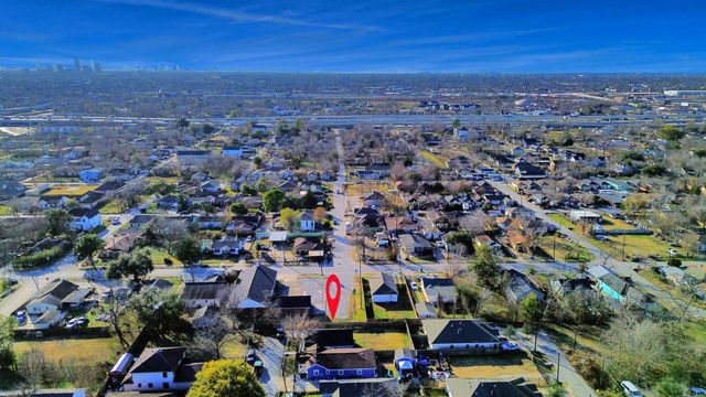 3703 Lila Street, Houston, TX 77026