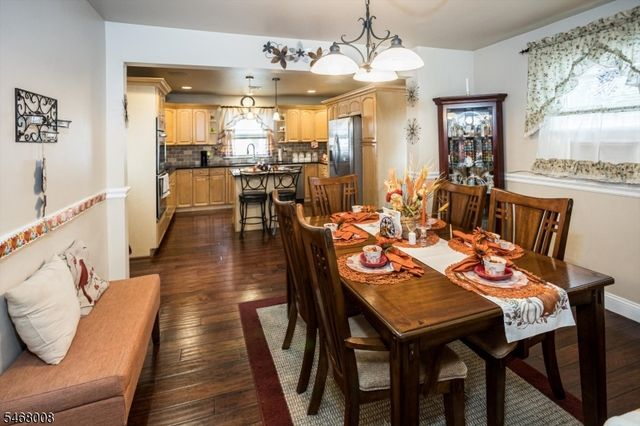 9 Rockridge Rd, Wanaque Boro, NJ 07420