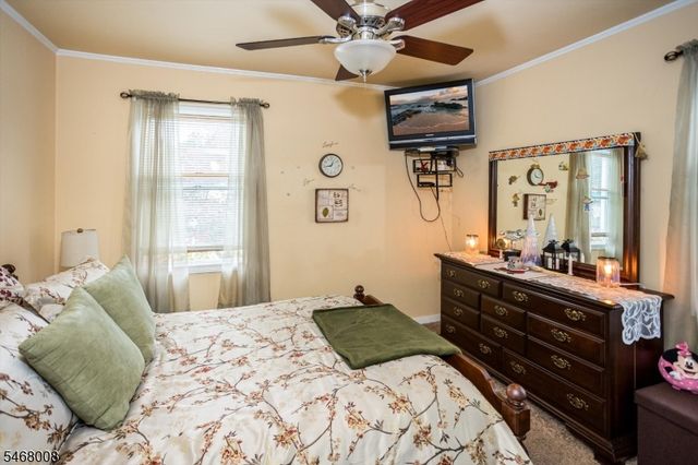 9 Rockridge Rd, Wanaque Boro, NJ 07420