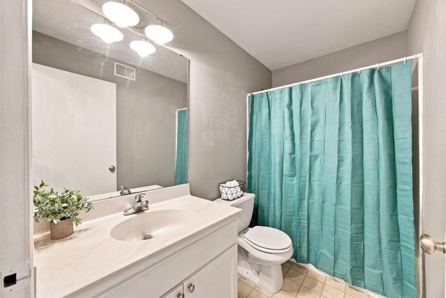 609 Vine Lane, Monticello, MN 55362