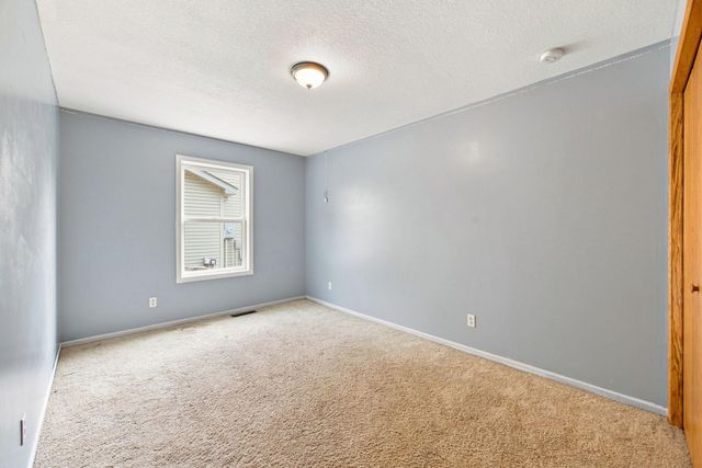 609 Vine Lane, Monticello, MN 55362