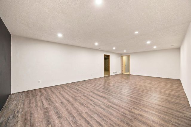 609 Vine Lane, Monticello, MN 55362