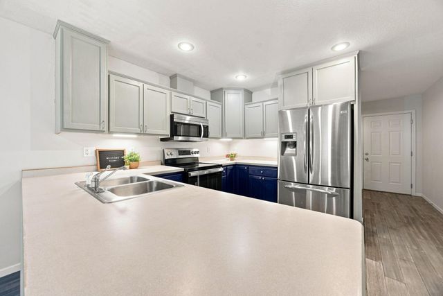 609 Vine Lane, Monticello, MN 55362