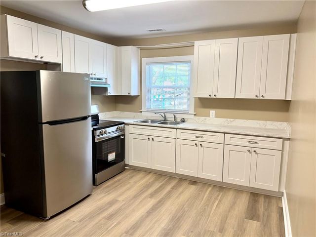 1107 Alden Street, Burlington, NC 27217