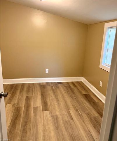 1107 Alden Street, Burlington, NC 27217