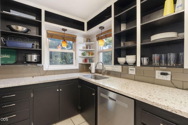 626 SW 11th Street, Redmond, OR 97756