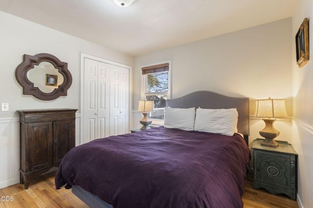 626 SW 11th Street, Redmond, OR 97756