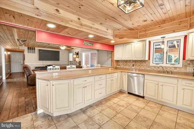 16723 CALDWELL CT, Williamsport, MD 21795