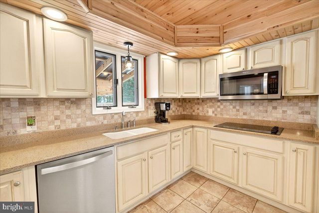 16723 CALDWELL CT, Williamsport, MD 21795