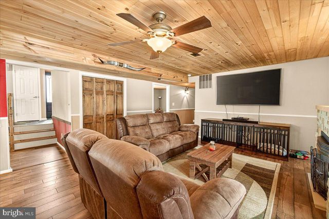 16723 CALDWELL CT, Williamsport, MD 21795