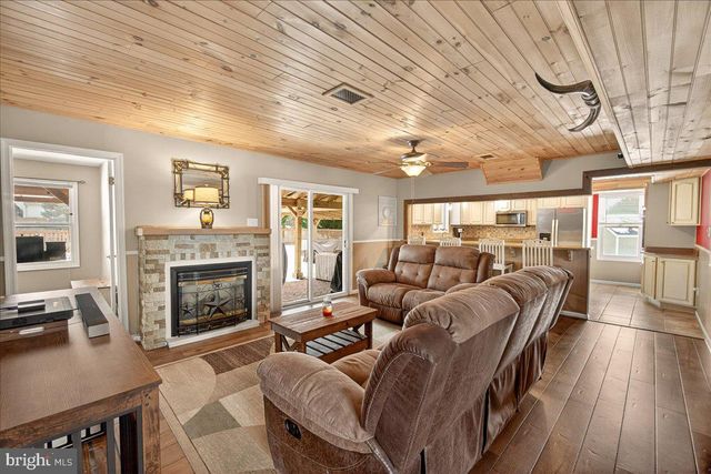 16723 CALDWELL CT, Williamsport, MD 21795