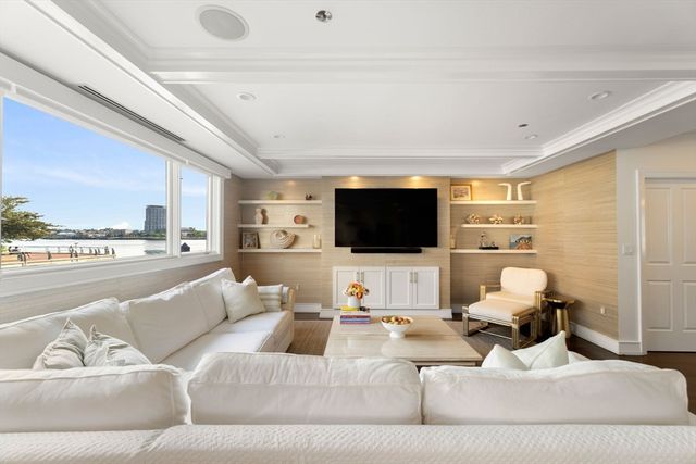 50 Battery St 103-104, Boston, MA 02109