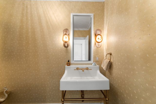 50 Battery St 103-104, Boston, MA 02109