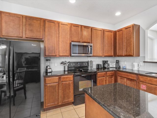 411 CABELLO DRIVE, Davenport, FL 33837