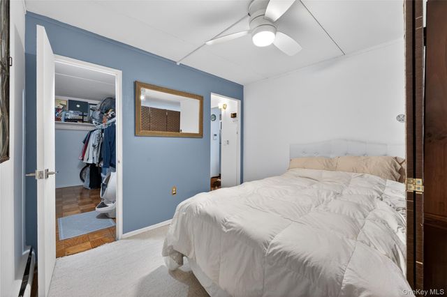 100 Clinton Avenue 3X, Mineola, NY 11501