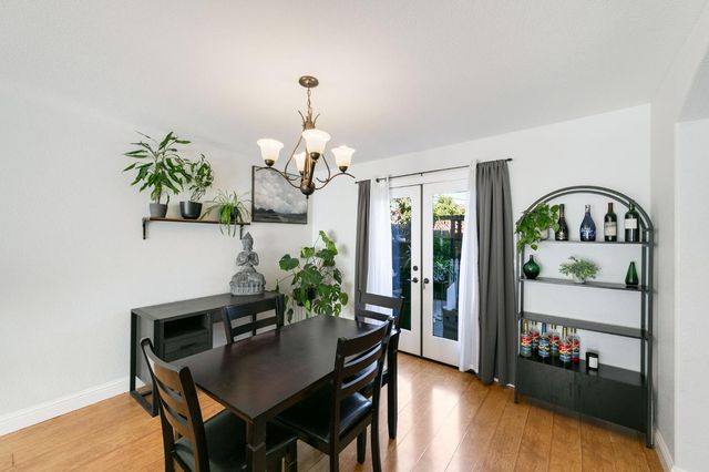 5081 Karbet Way, Sacramento, CA 95822