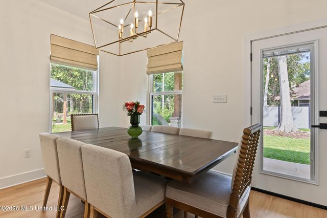 1708 Pelican Avenue, Ocean Springs, MS 39564